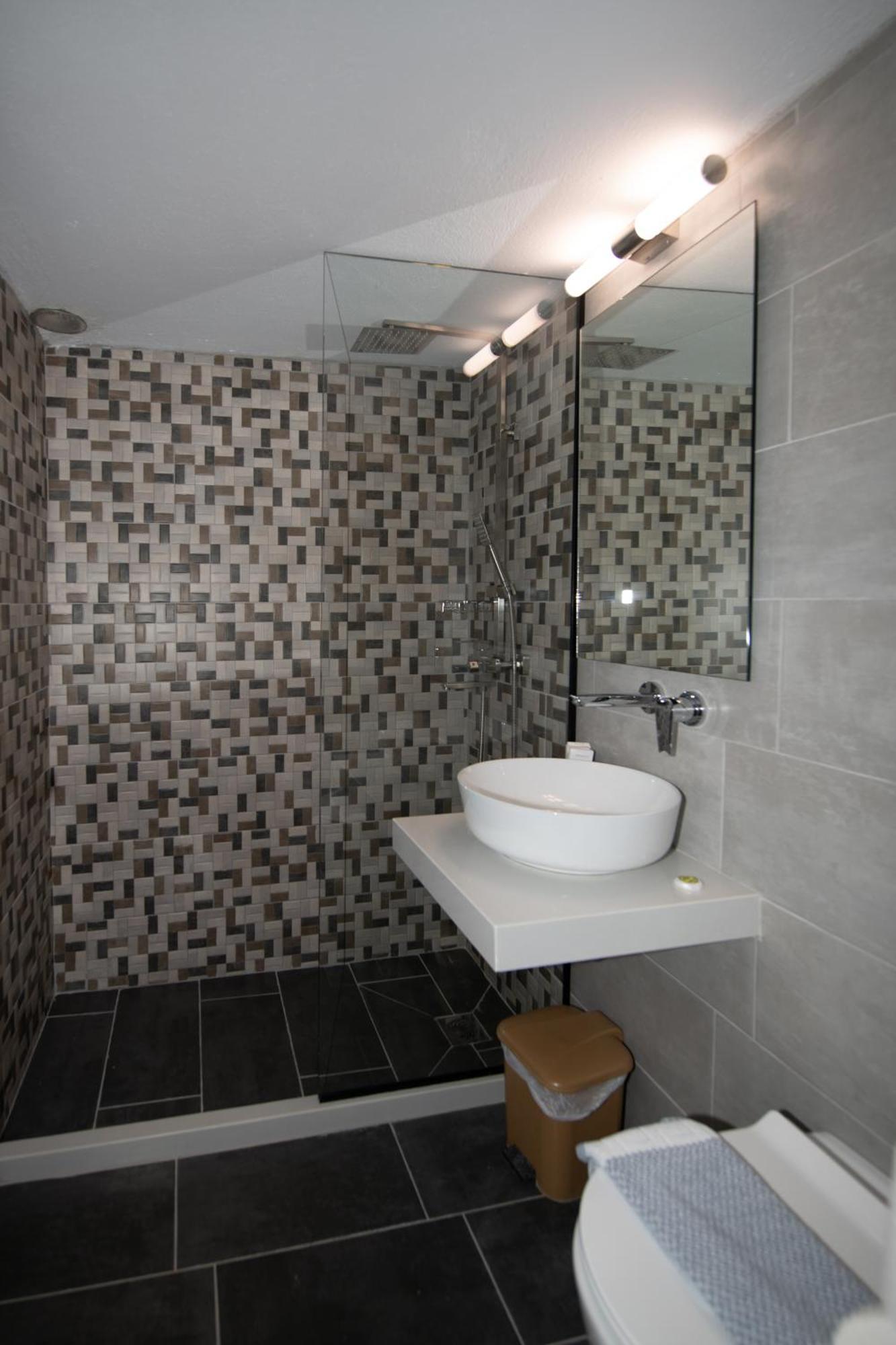 Orfeas Apartments Kamári Kültér fotó