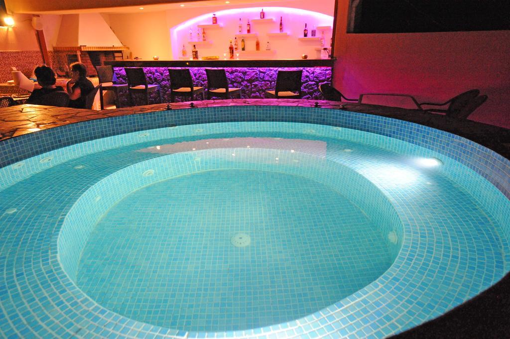 Orfeas Apartments Kamári Kültér fotó
